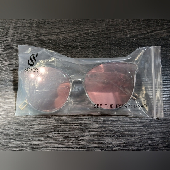 SOJOS Mirrored Sunglasses - Picture 3 of 9